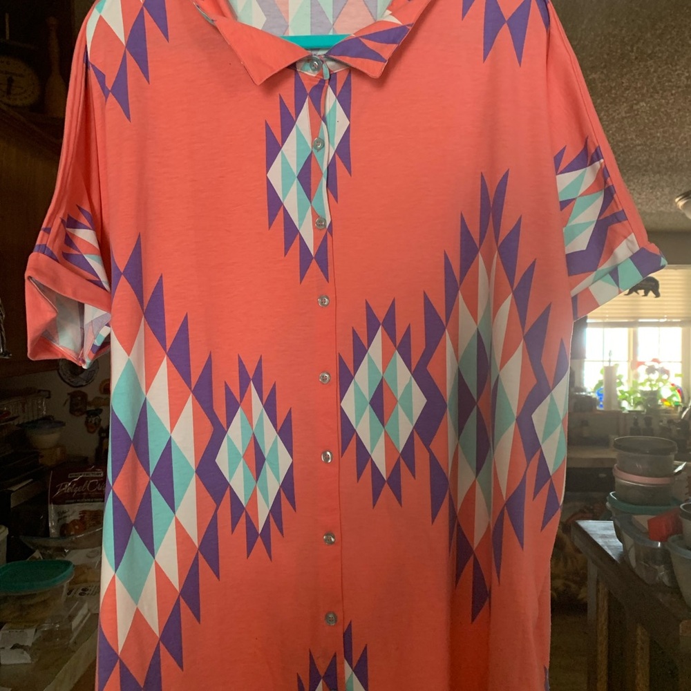 LuLaRoe Charlie Coral Geometric Button-Up Shirt with Purple & Teal Diamond Print